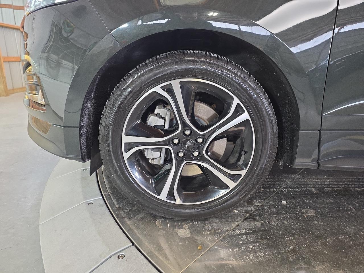 2022 Ford Edge ST Sand Lake NY