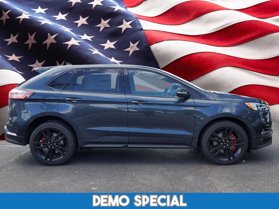 2022 Ford Edge 2022 Ford Edge