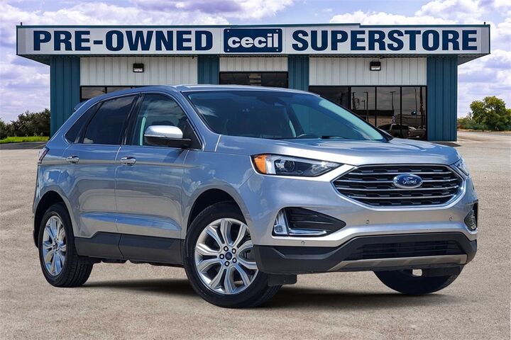 2022 Ford Edge Titanium  TX