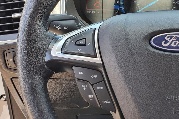 2022 Ford Edge Titanium  TX