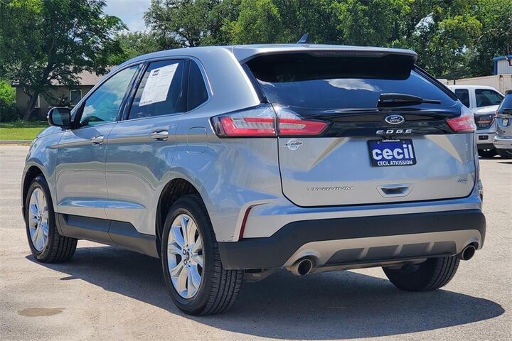 2022 Ford Edge Titanium  TX