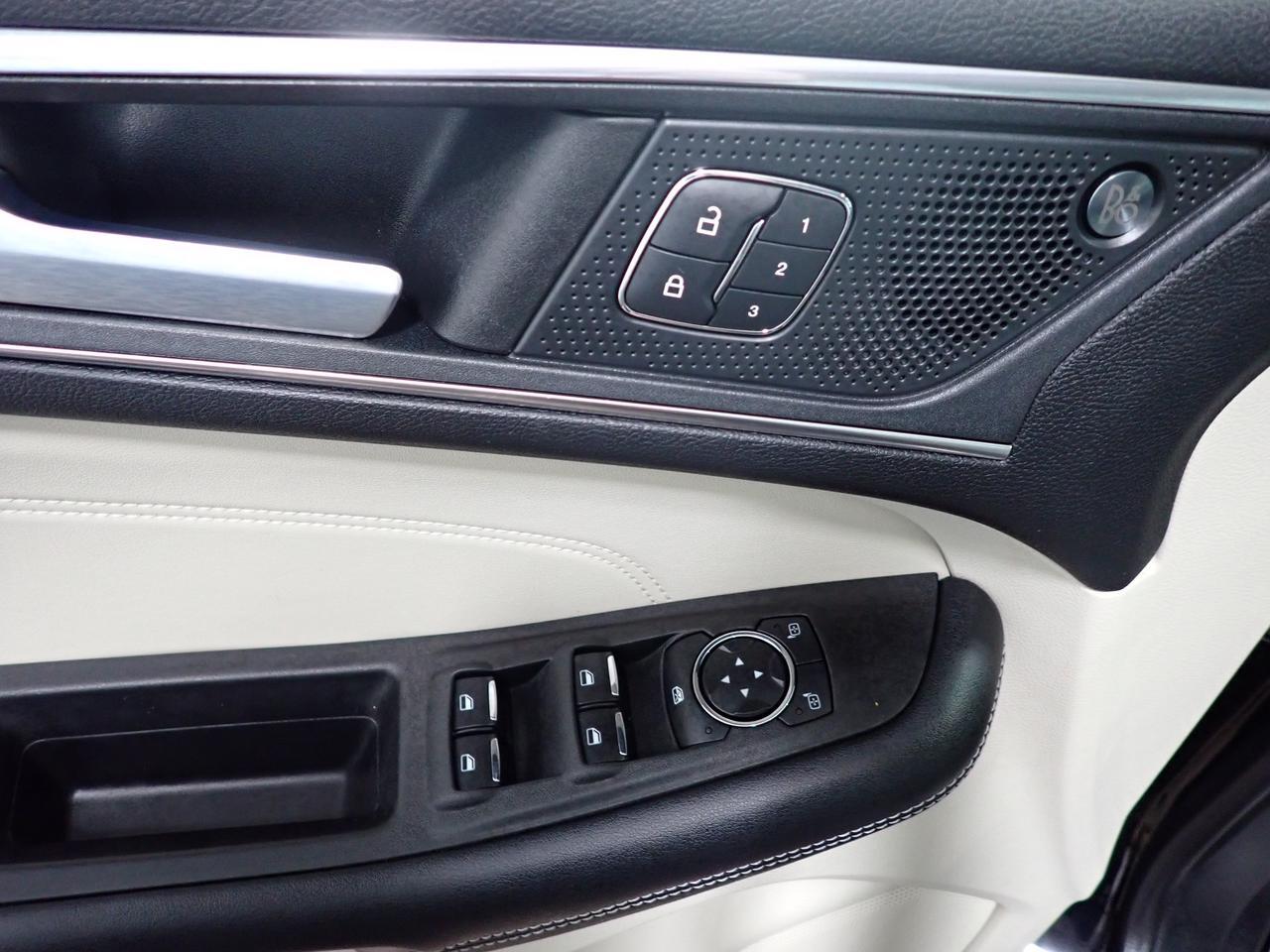 2022 Ford Edge Titanium AWD LEATHER Listowel ON