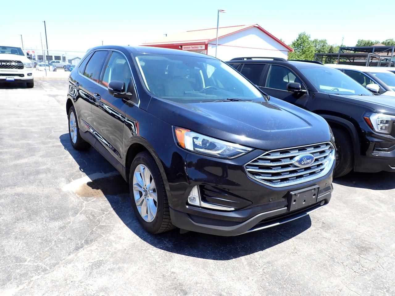 2022 Ford Edge Titanium