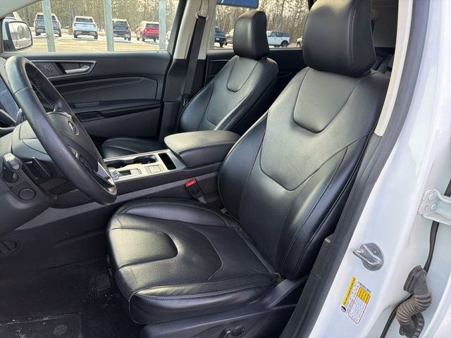 2022 Ford Edge Titanium Pine River MN