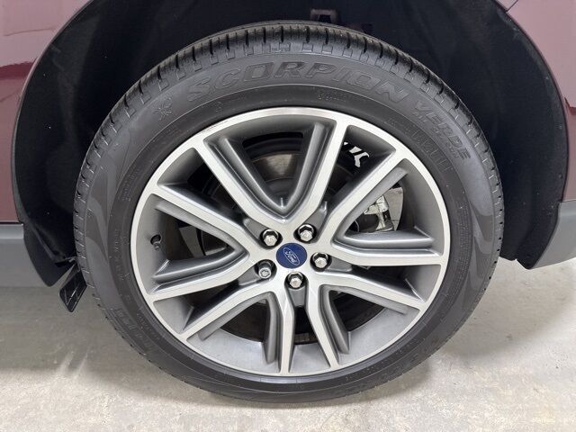 2022 Ford Edge Titanium Pine River MN