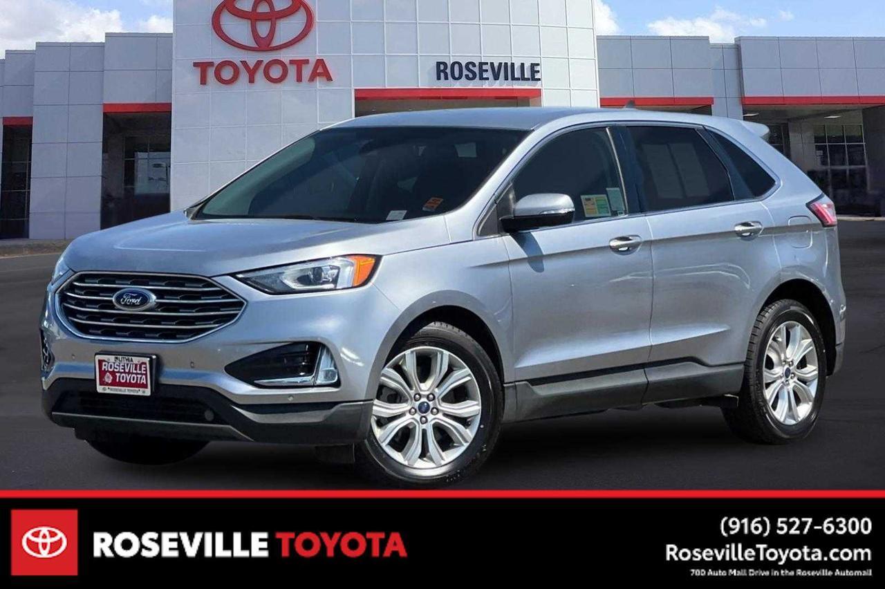 2022 Ford Edge Titanium