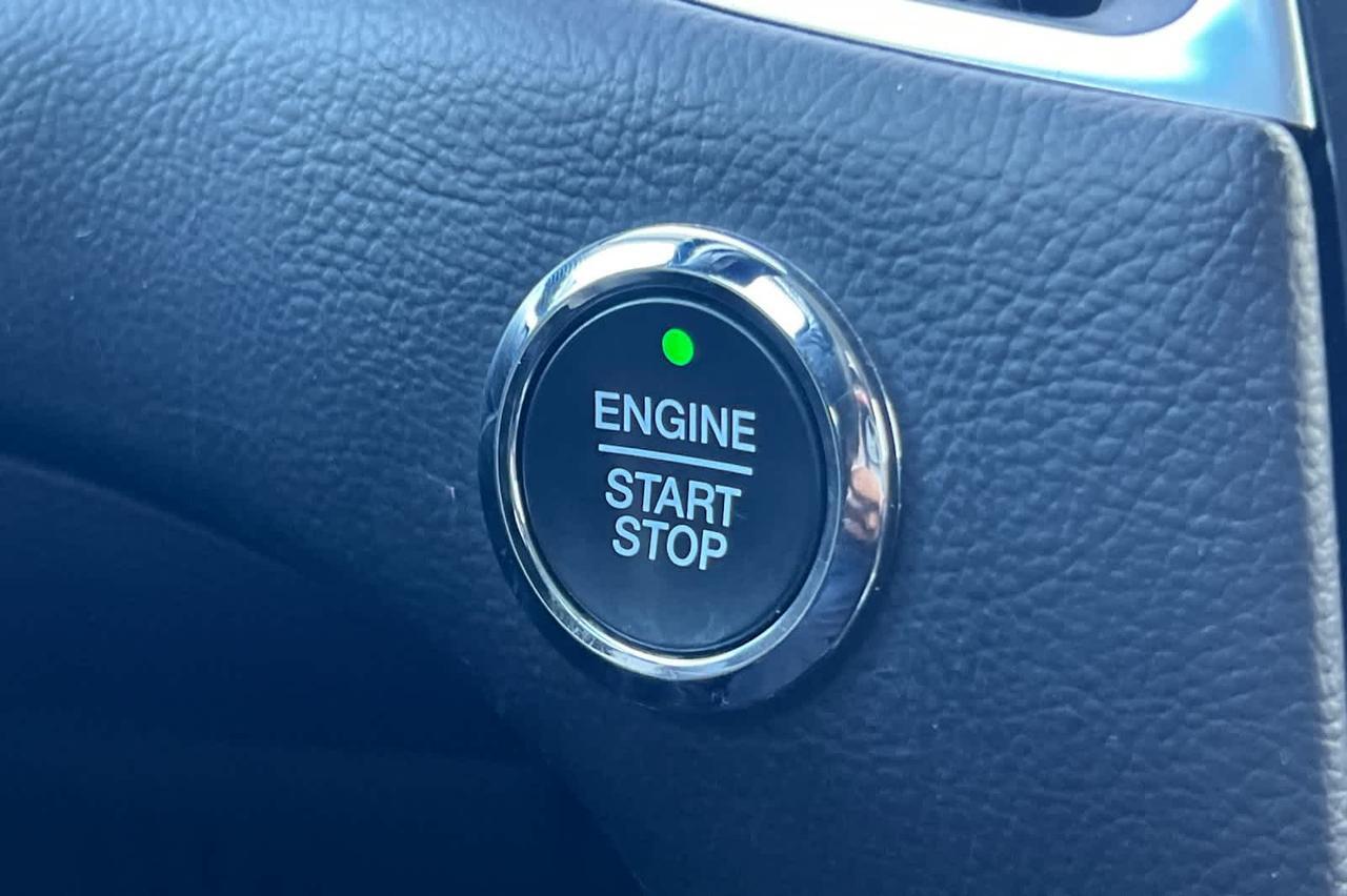 2022 Ford Edge Titanium Roseville CA