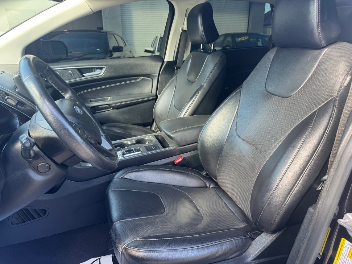 2022 Ford Edge Titanium Sport Utility 4D Miami Gardens FL