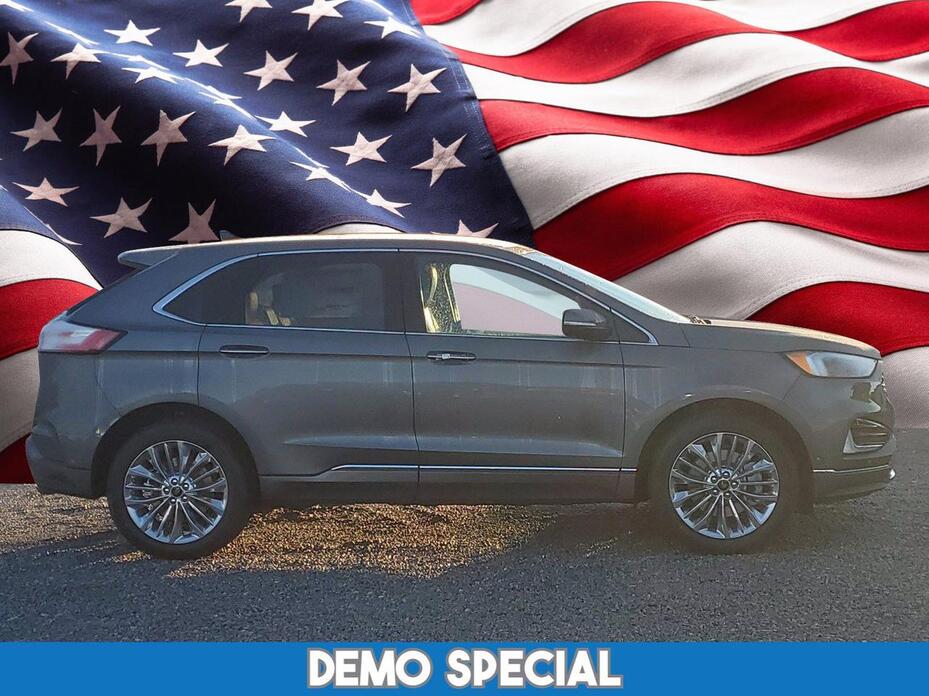 2022 Ford Edge 2022 Ford Edge
