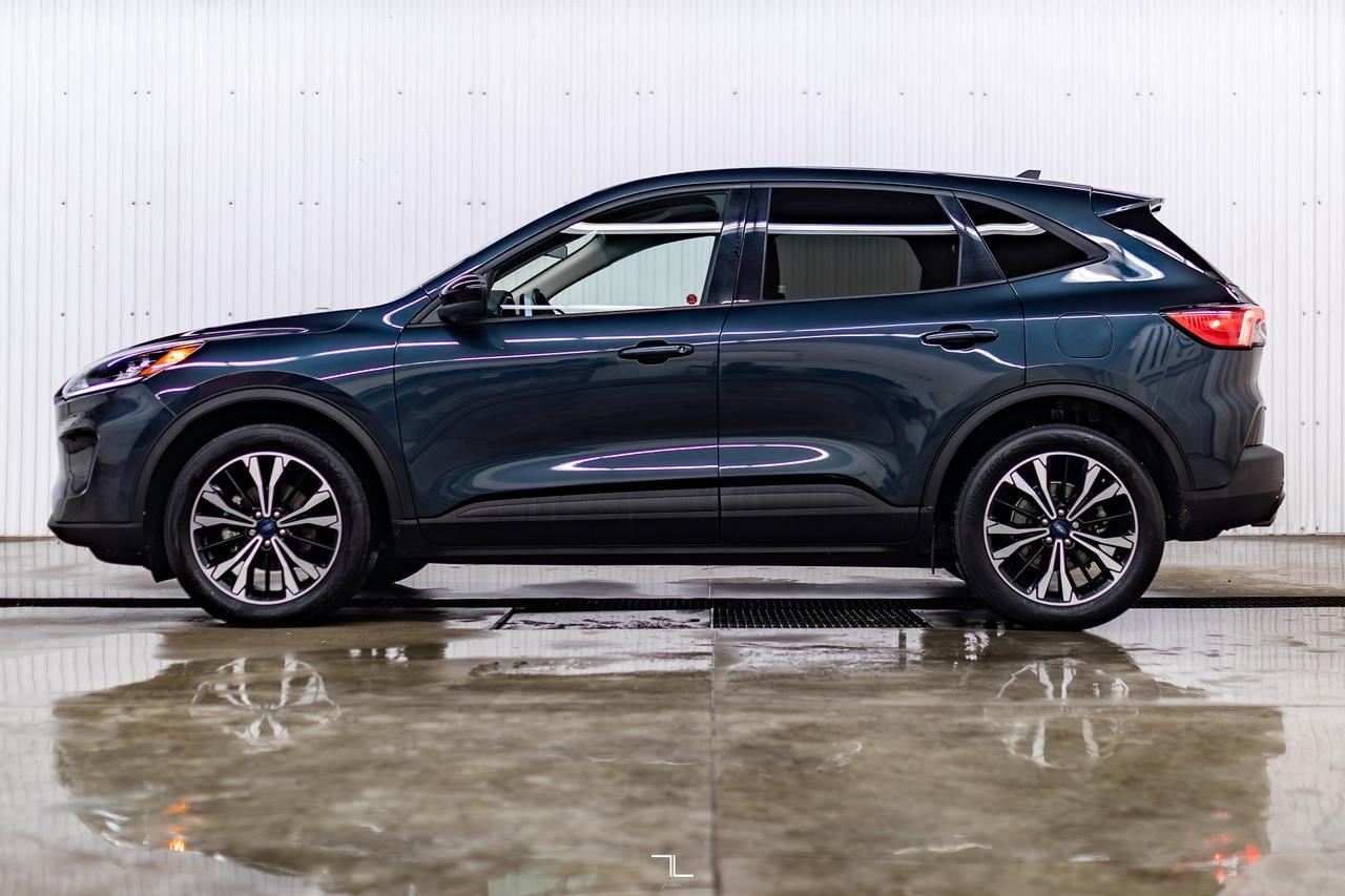 2022 Ford Escape AWD SE Nav BCam PSeat Red Deer AB