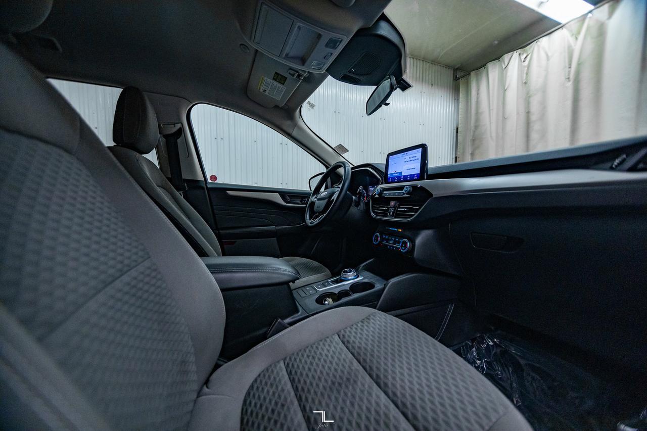 2022 Ford Escape AWD SE Nav BCam PSeat Red Deer AB
