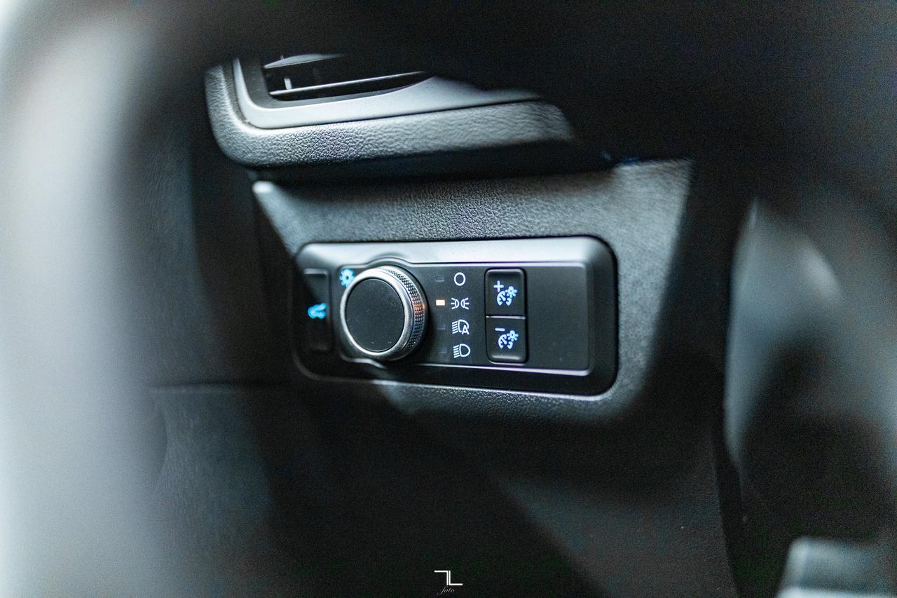 2022 Ford Escape AWD SE Nav BCam PSeat Red Deer AB