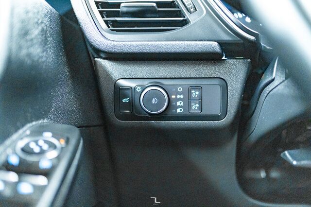 2022 Ford Escape AWD SEL Leather BCam Red Deer AB