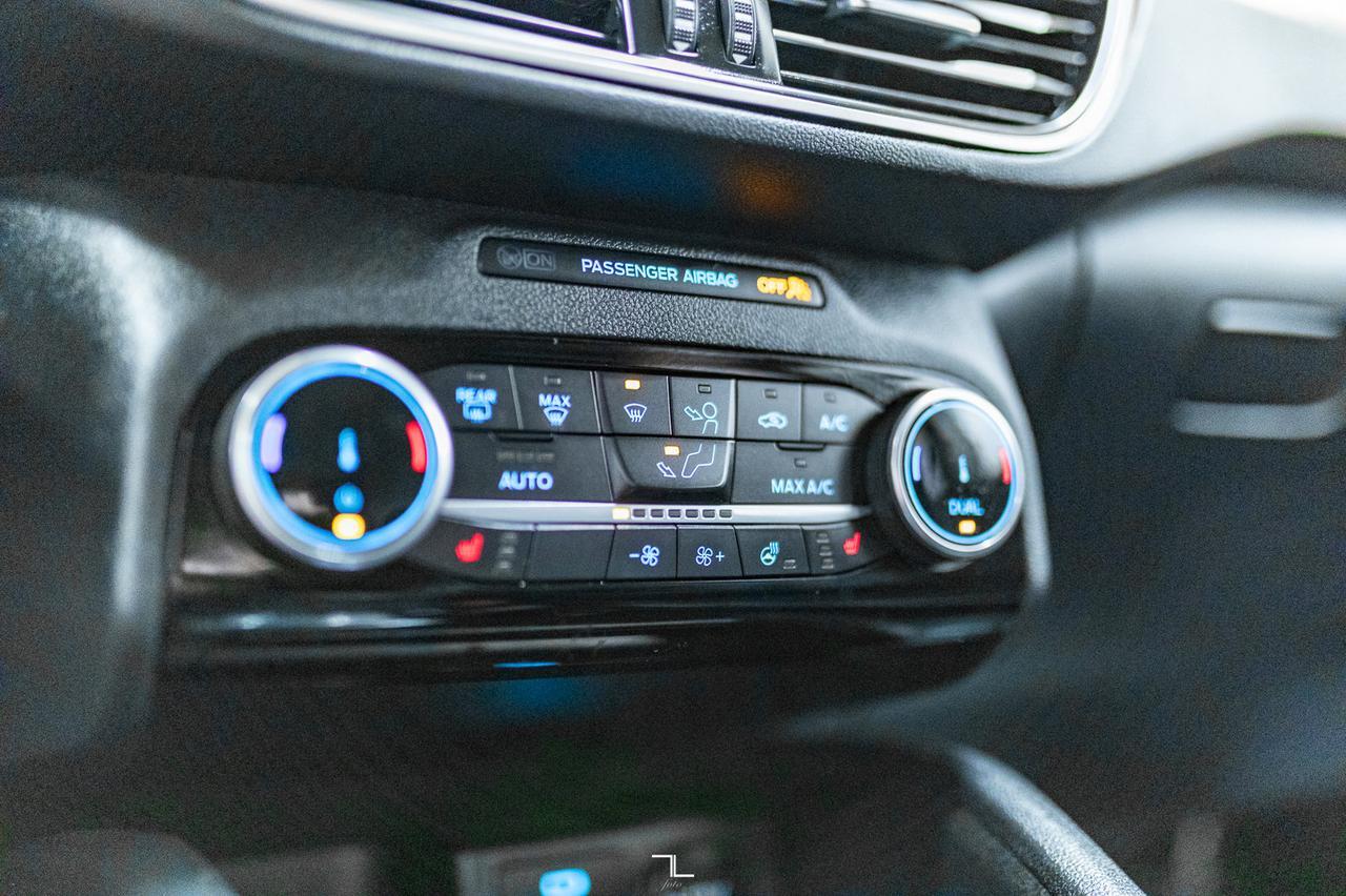 2022 Ford Escape AWD SEL Leather BCam Red Deer AB