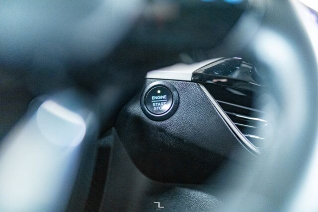 2022 Ford Escape AWD SEL Leather BCam Red Deer AB