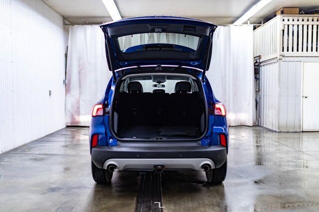 2022 Ford Escape AWD SEL Leather BCam Red Deer AB