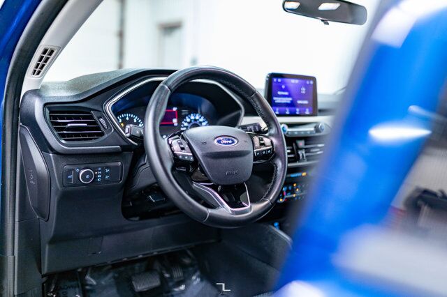 2022 Ford Escape AWD SEL Leather BCam Red Deer AB