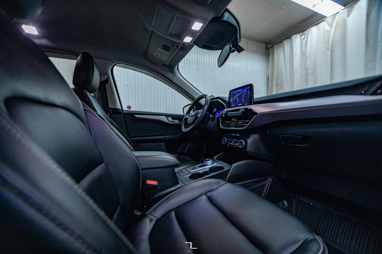 2022 Ford Escape AWD SEL Leather Nav BCam Red Deer AB