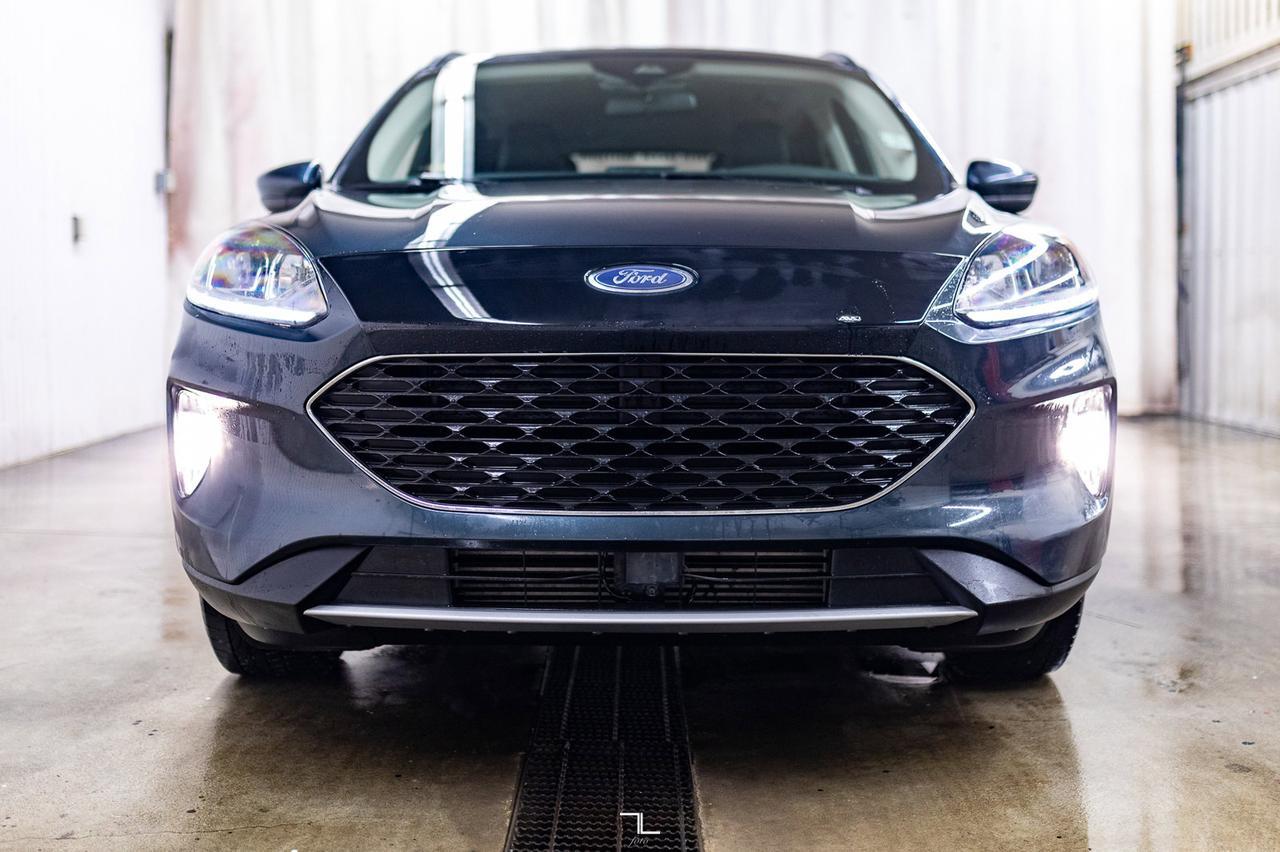 2022 Ford Escape AWD SEL Leather Nav BCam Red Deer AB