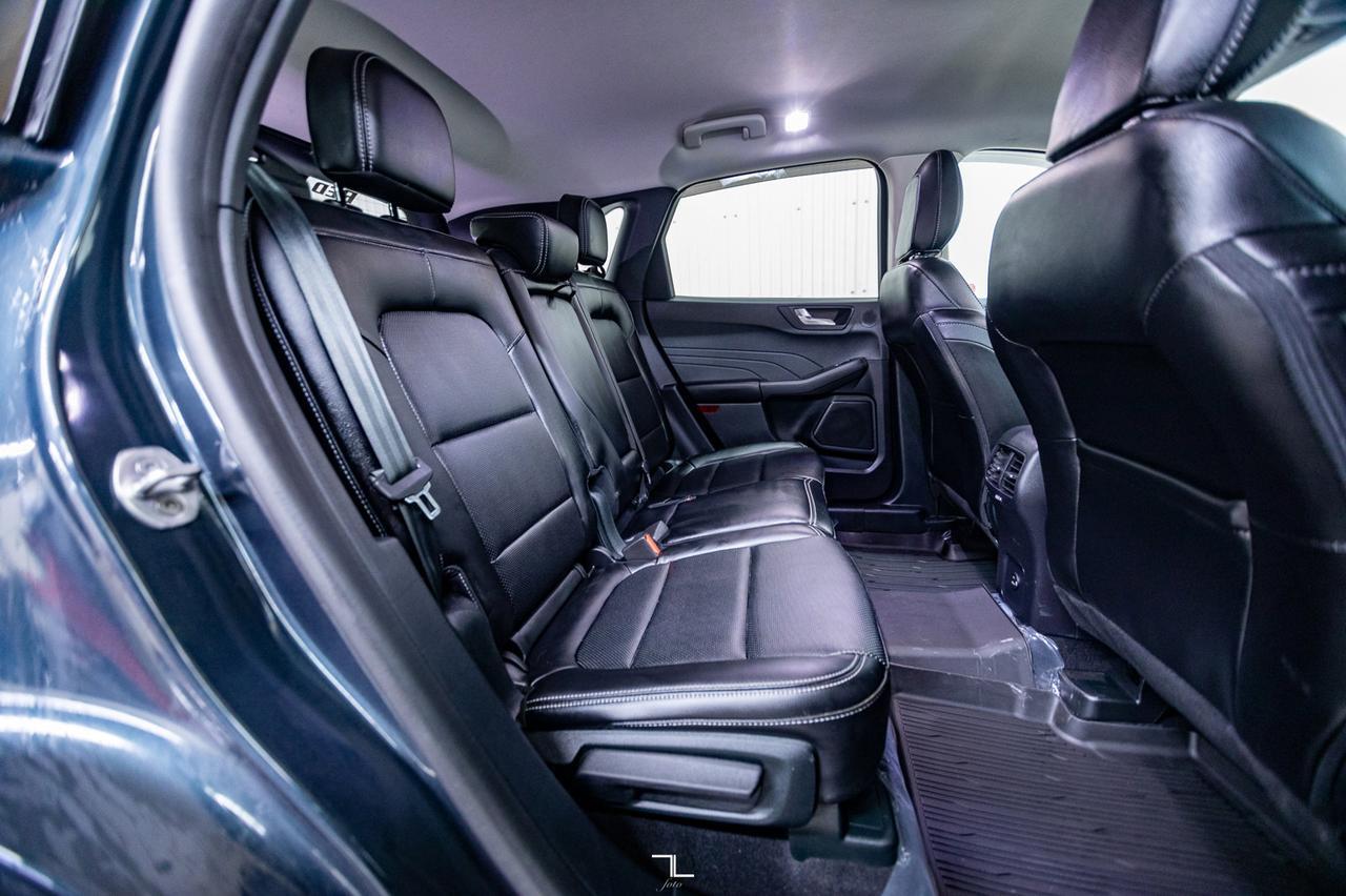 2022 Ford Escape AWD SEL Leather Nav BCam Red Deer AB