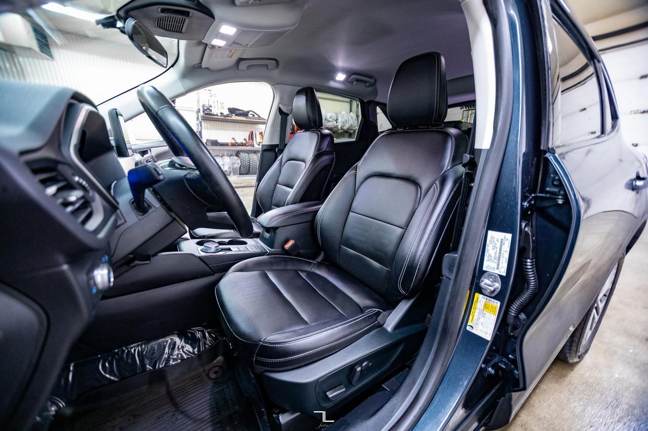 2022 Ford Escape AWD SEL Leather Nav BCam Red Deer AB