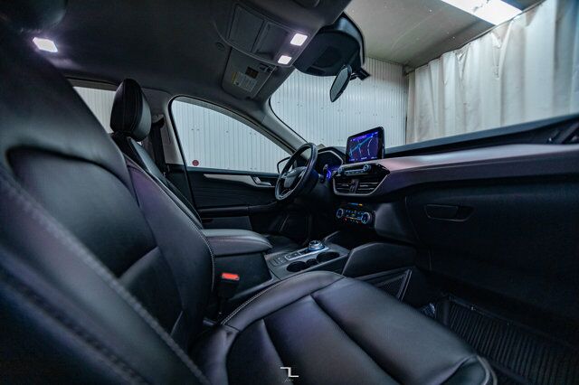 2022 Ford Escape AWD SEL Leather Nav BCam Red Deer AB