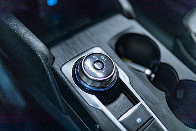 2022 Ford Escape AWD SEL Leather Nav BCam Red Deer AB