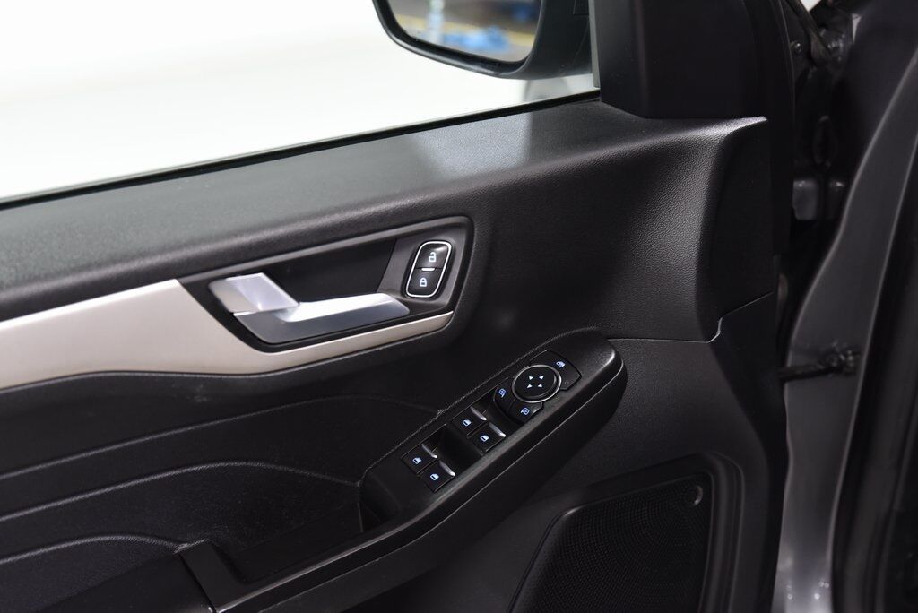 2022 Ford Escape Hybrid SEL Akron OH