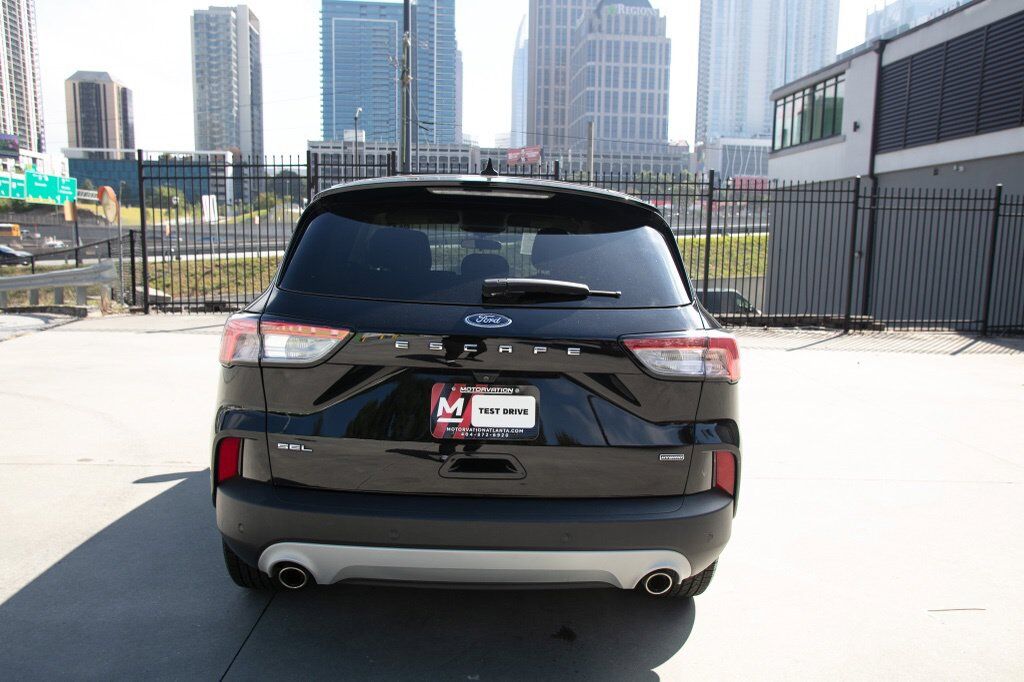 2022 Ford Escape Hybrid SEL
