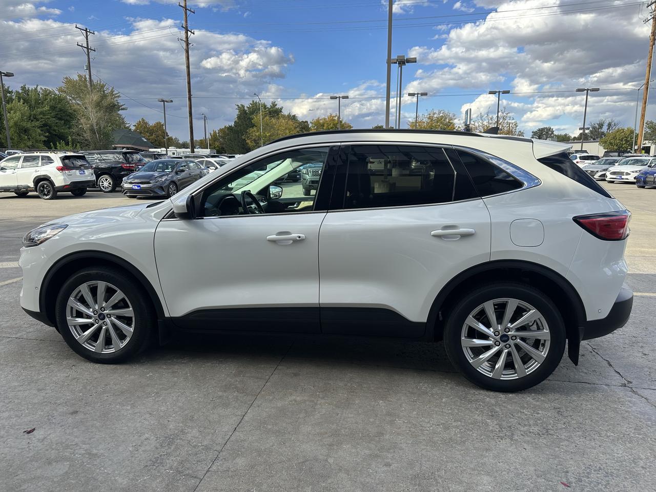 2022 Ford Escape Hybrid Titanium Mountain Home ID