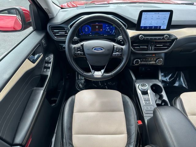 2022 Ford Escape Hybrid Titanium Tucson AZ