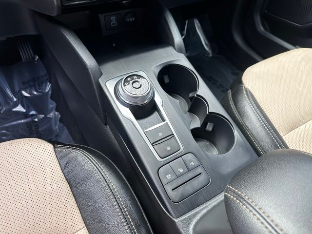 2022 Ford Escape Hybrid Titanium Tucson AZ