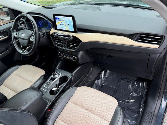 2022 Ford Escape Hybrid Titanium Ashland VA