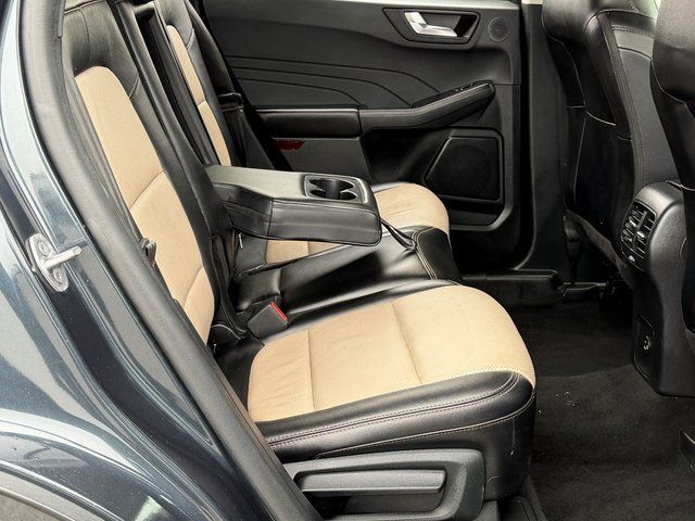 2022 Ford Escape Hybrid Titanium Ashland VA