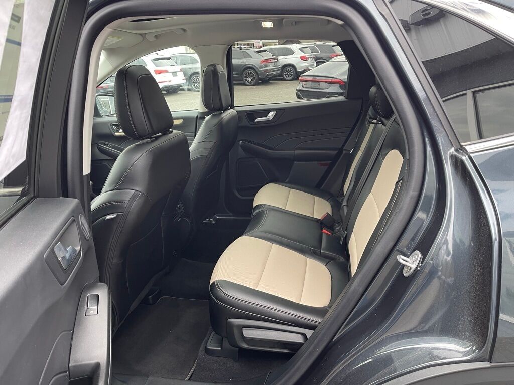 2022 Ford Escape Plug-In Hybrid Titanium Orange MA