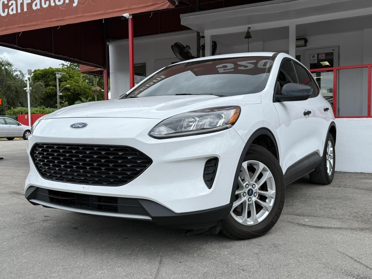 2022 Ford Escape S