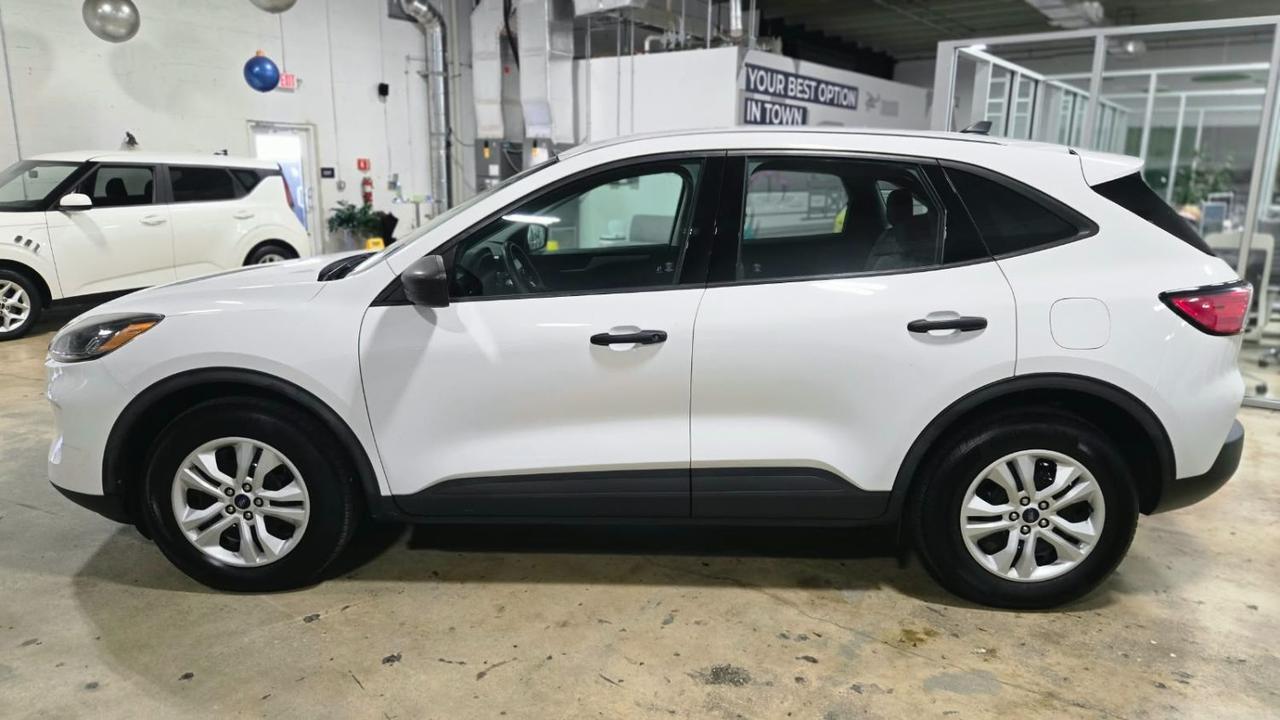 2022 Ford Escape S
