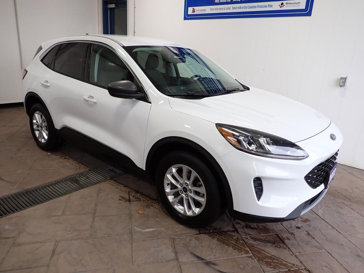 2022 Ford Escape SE AWD NAVI