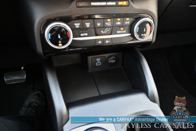 2022 Ford Escape SE / AWD / Sport Appearance & Convenience Pkg / Co-Pilot 360 Assist+ / Navigation / Adaptive Cruise / Lane Depart & Blind Spot / Apple CarPlay & Android Auto / Back Up Camera / 31 MPG / 1-Owner Anchorage AK