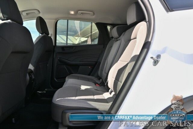 2022 Ford Escape SE / AWD / Sport Appearance & Convenience Pkg / Co-Pilot 360 Assist+ / Navigation / Adaptive Cruise / Lane Depart & Blind Spot / Apple CarPlay & Android Auto / Back Up Camera / 31 MPG / 1-Owner Anchorage AK