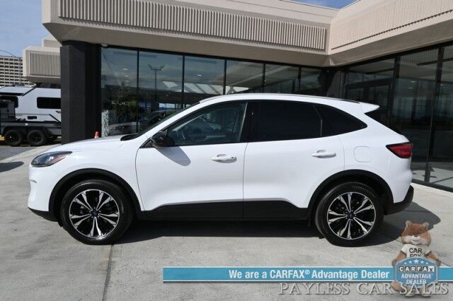 2022 Ford Escape SE / AWD / Sport Appearance & Convenience Pkg / Co-Pilot 360 Assist+ / Navigation / Adaptive Cruise / Lane Depart & Blind Spot / Apple CarPlay & Android Auto / Back Up Camera / 31 MPG / 1-Owner Anchorage AK
