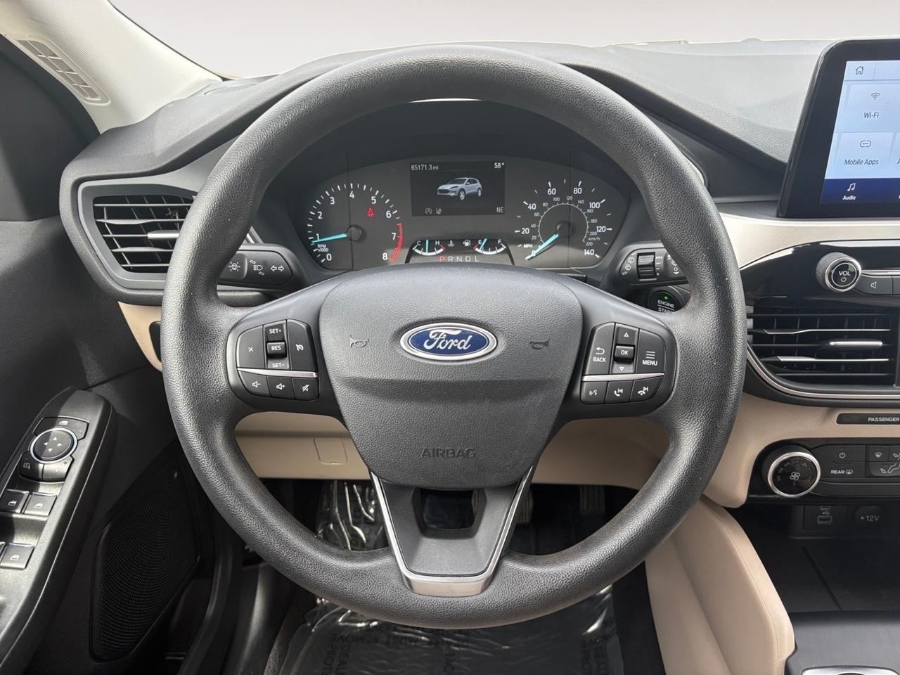 2022 Ford Escape SE, ECO-MODE, AUTO START/STOP, APPLE CARPLAY/ANDROID AUTO, HANDS-FREE LIFTGATE, BLIND SPOT ALERT, LANE KEEP ASSIST, CLEAN CARFAX, ESCAPE THE ROAD IN THIS FORD! Virginia Beach VA