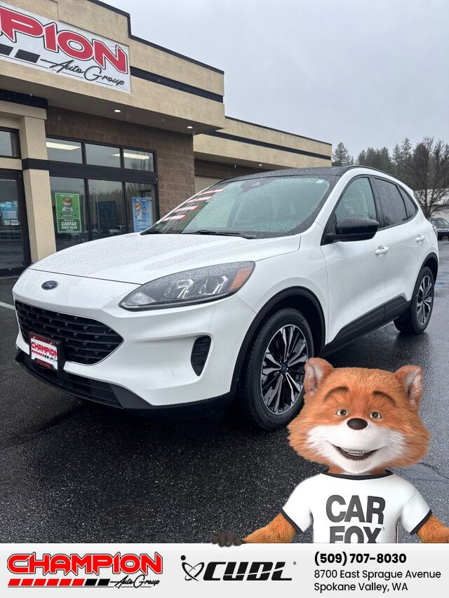 2022 Ford Escape SE Hybrid