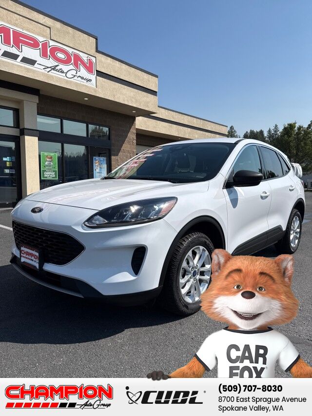 2022 Ford Escape SE Hybrid