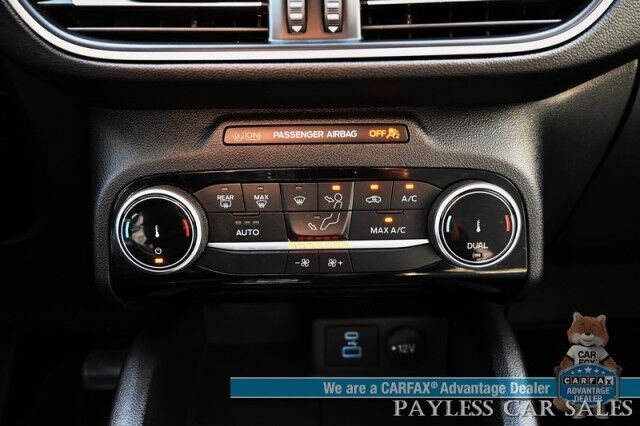2022 Ford Escape SE / Sport Appearance & Convenience Pkg / Co-Pilot 360 Assist+ / Navigation / Adaptive Cruise / Lane Depart & Blind Spot / Apple CarPlay & Android Auto / Back Up Camera / 31 MPG / 1-Owner Anchorage AK