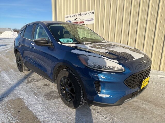2022 Ford Escape SE Watertown SD