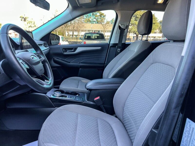 2022 Ford Escape SE Wilmington NC