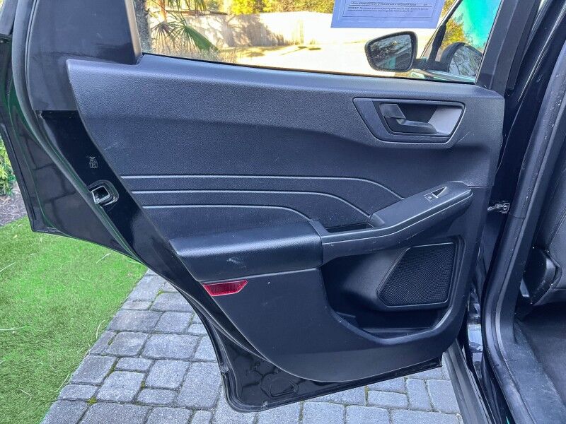 2022 Ford Escape SE Wilmington NC