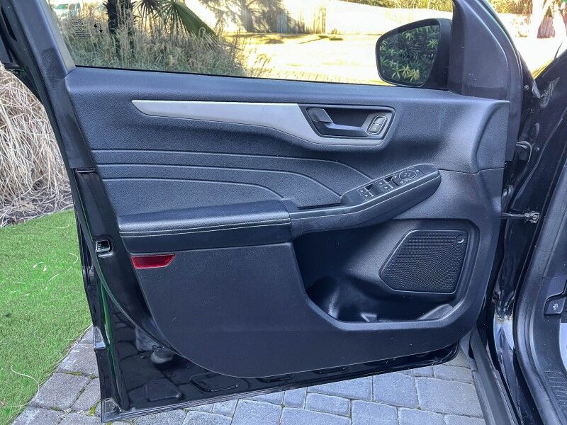 2022 Ford Escape SE Wilmington NC