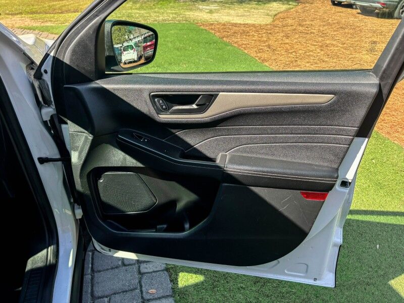 2022 Ford Escape SE Wilmington NC